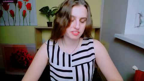 Snapshot of mariatess_ chatting on 12.29.24 Mariia online show from 12.29.24