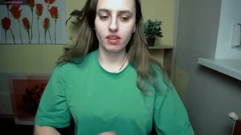Snapshot of mariatess_ chatting on 01.19.25 Mariia online show from 01.19.25