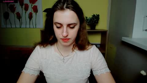 Snapshot of mariatess_ chatting on 02.14.25 Mariia online show from 02.14.25