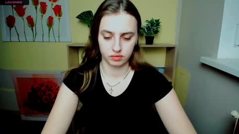 Snapshot of mariatess_ chatting on 02.18.25 Mariia online show from 02.18.25