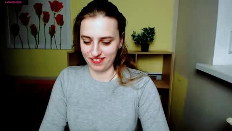 Snapshot of mariatess_ chatting on 02.20.25 Mariia online show from 02.20.25