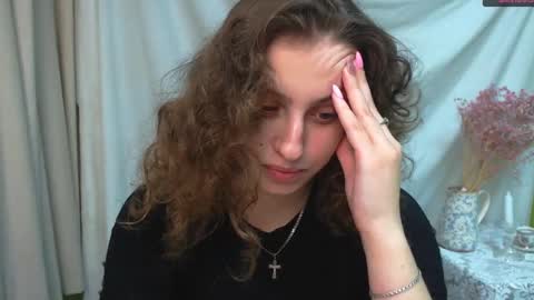 Snapshot of mariatess_ chatting on 02.26.25 Mariia online show from 02.26.25
