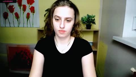 Snapshot of mariatess_ chatting on 03.12.25 Mariia online show from 03.12.25