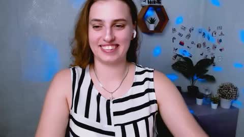 Snapshot of mariatess_ chatting on 09.14.25 Mariia online show from 09.14.25