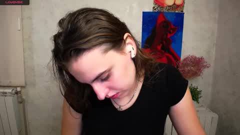 Snapshot of mariatess_ chatting on 10.15.25 Mariia online show from 10.15.25