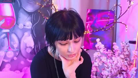 Snapshot of mariccarter chatting on 11.26.25 mariccarter online show from 11.26.25