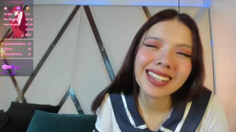Snapshot of marielqueenx chatting on 12.10.24 Viviana online show from 12.10.24