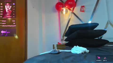 Snapshot of marielqueenx chatting on 02.15.25 Viviana online show from 02.15.25