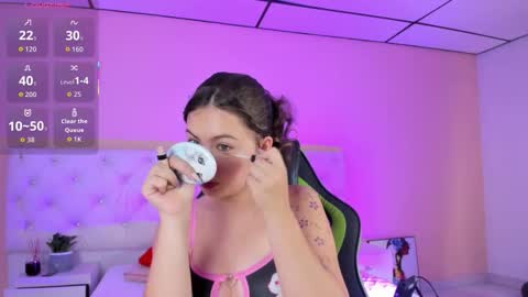 mariie_tayy online show from 10.07.25