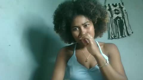 Snapshot of marina663 chatting on 11.02.25 marina663 online show from 11.02.25