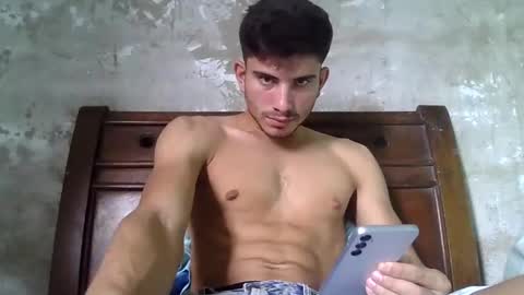 Snapshot of mariobrosss517470 chatting on 01.03.25 mariobrosss517470 online show from 01.03.25