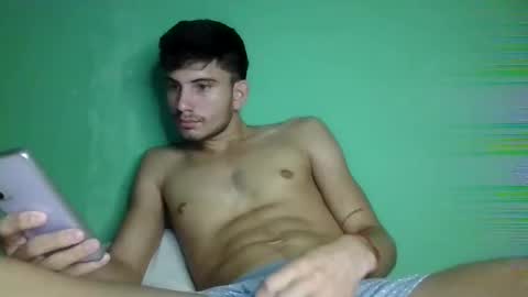 Snapshot of mariobrosss517470 chatting on 01.04.25 mariobrosss517470 online show from 01.04.25