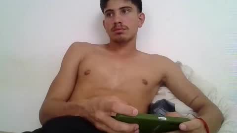 Snapshot of mariobrosss517470 chatting on 01.25.25 mariobrosss517470 online show from 01.25.25