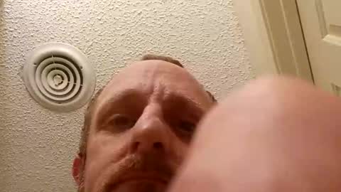 Snapshot of mark2711568331 chatting on 11.05.25 mark2711568331 online show from 11.05.25