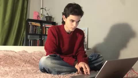 Mark online show from 11.07.25