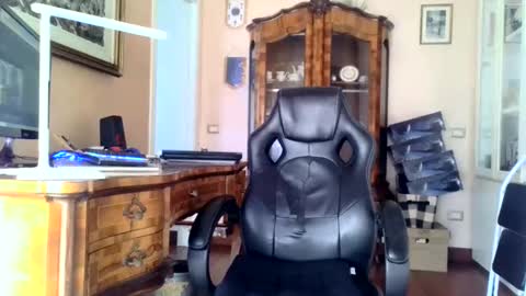 Snapshot of markmarkmark00 chatting on 12.26.24 markmarkmark00 online show from 12.26.24