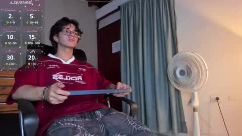 Snapshot of markuss___ chatting on 10.01.25 markuss___ online show from 10.01.25