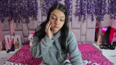 Snapshot of marlyanal chatting on 01.20.25 Marly Anal online show from 01.20.25