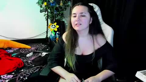 Snapshot of marry_paradisesi chatting on 10.11.25 Marishka online show from 10.11.25