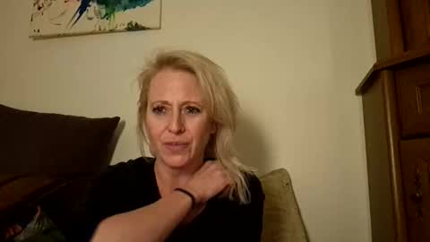 MaryGoRound online show from 10.02.25