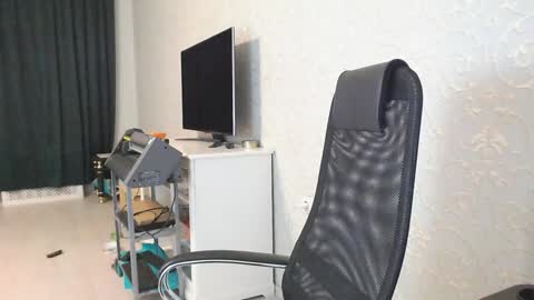 Snapshot of marselle_looker chatting on 01.18.25 Marselle online show from 01.18.25