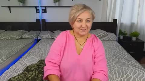 Snapshot of marta_wils chatting on 09.23.25 marta_wils online show from 09.23.25