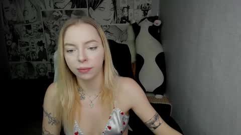 Snapshot of martha_cameron chatting on 12.02.24 Martha Cameron online show from 12.02.24