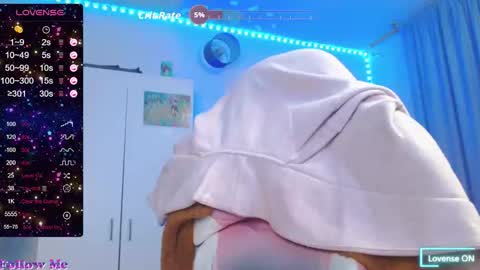 Snapshot of martina_dash chatting on 10.19.25 martina_dash online show from 10.19.25