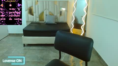 Hey im martina online show from 02.06.25