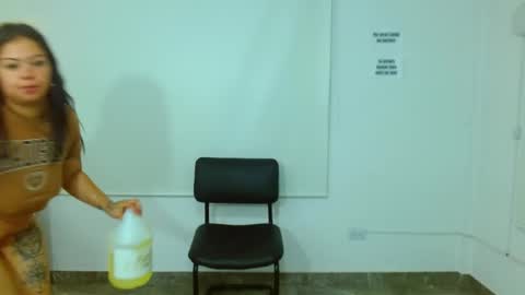 Hey im martina online show from 03.10.25