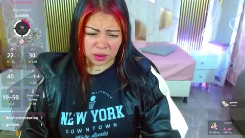 Hey im martina online show from 11.17.25