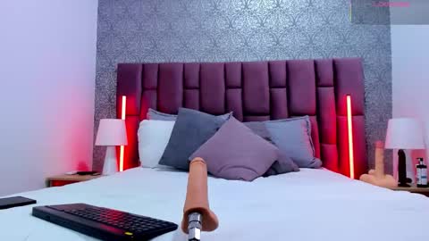 martina rizzi online show from 10.30.25