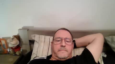 Hotguy61 online show from 10.14.25