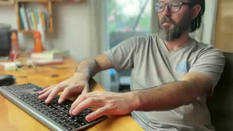 Martincito online show from 01.05.25