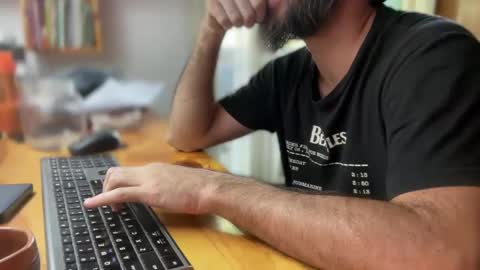 Martincito online show from 02.19.25