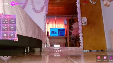 Snapshot of martiniella chatting on 01.15.25 Antonella Martini online show from 01.15.25