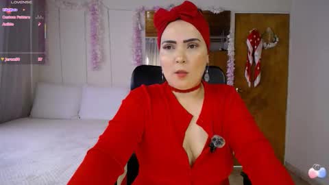 Snapshot of martiniella chatting on 10.07.25 Antonella Martini online show from 10.07.25