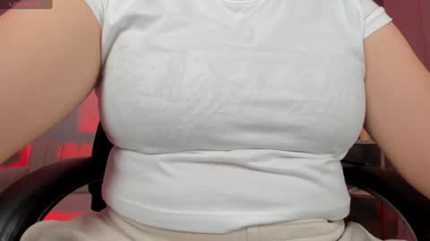 Martinna Bonnet online show from 12.24.24