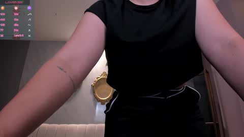 Martinna Bonnet online show from 12.28.24