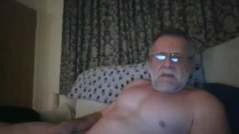 Snapshot of martinrgbxxxx chatting on 01.26.25 martinrgbxxxx online show from 01.26.25
