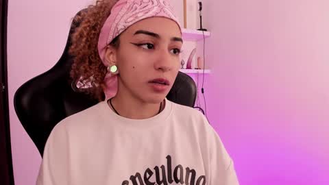 Snapshot of mary_jane_lovers chatting on 01.18.25 Mary Jane online show from 01.18.25