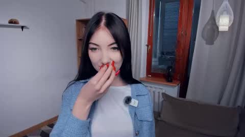 Mary online show from 12.05.25