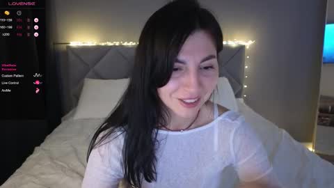 Snapshot of mary_love16 chatting on 10.11.25 Maria online show from 10.11.25