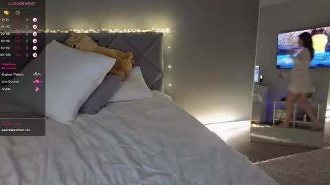 Snapshot of mary_love16 chatting on 10.25.25 Maria online show from 10.25.25