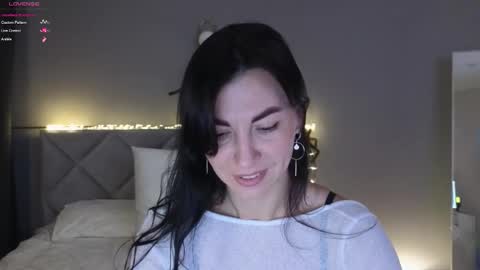 Snapshot of mary_love16 chatting on 10.27.25 Maria online show from 10.27.25