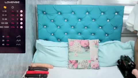  Mary Moon  online show from 01.09.25