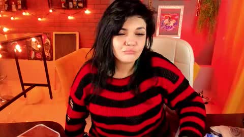 Mary online show from 10.19.25