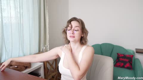 Snapshot of marymoody chatting on 02.08.25 Mary Moody online show from 02.08.25