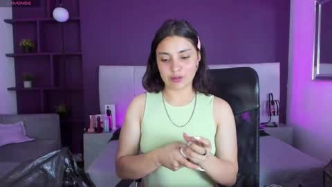 Snapshot of masher__ chatting on 12.05.24 Vick online show from 12.05.24