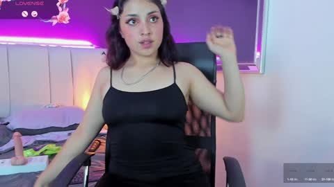 Snapshot of masher__ chatting on 12.23.24 Vick online show from 12.23.24